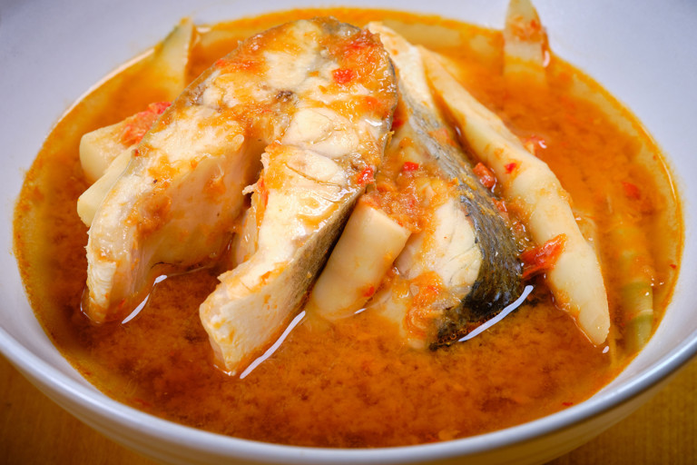 Gaeng Som : A Sour and Spicy Southern Thai Curry