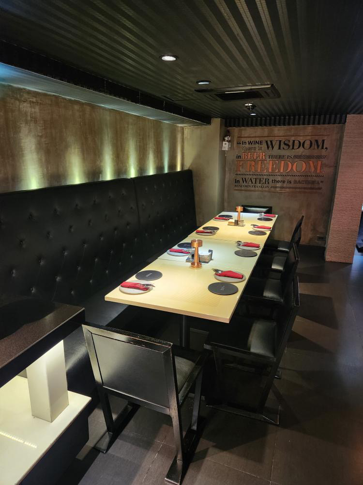 Private dining room at Indulge Bangkok